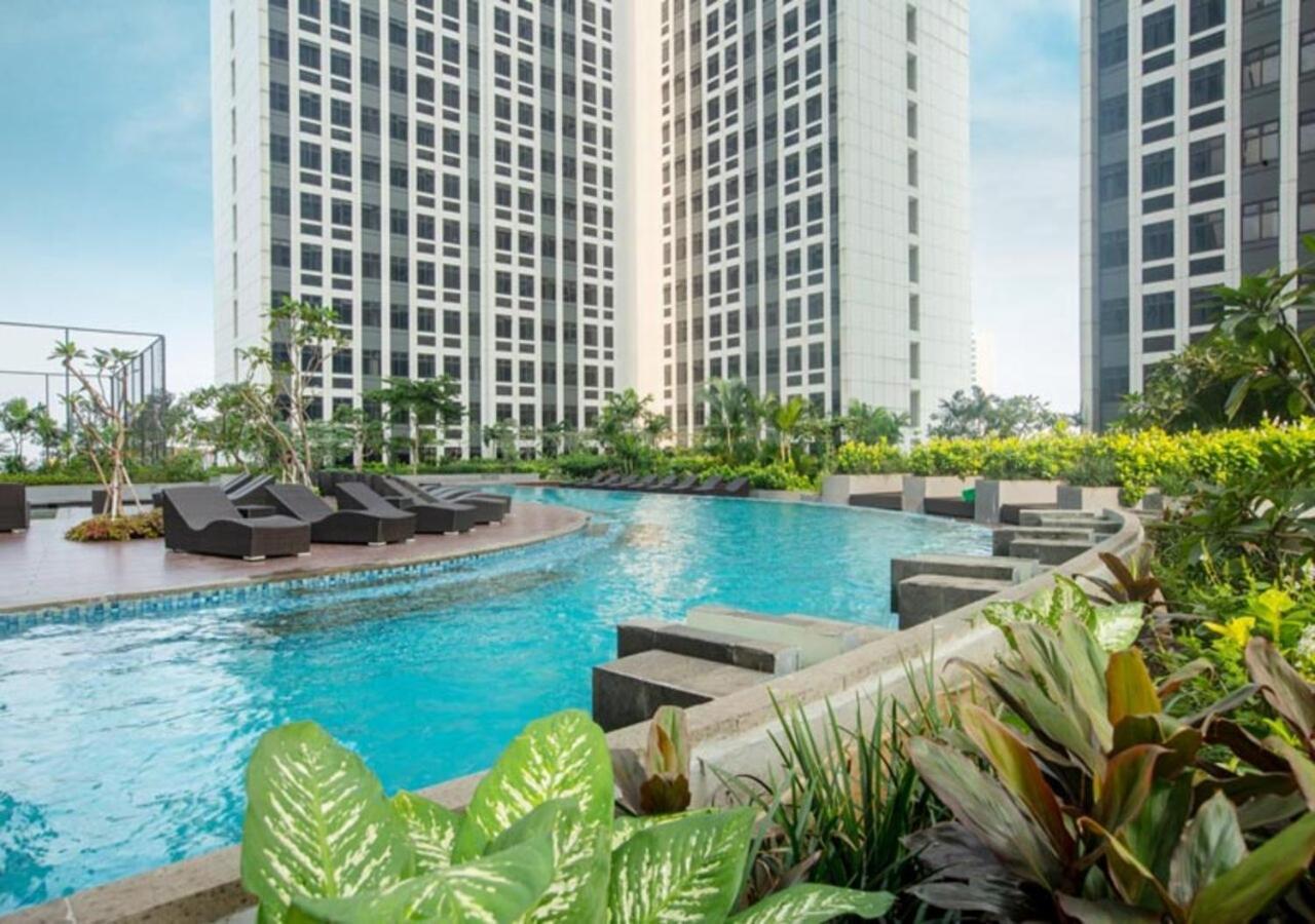 Louis Kienne Cikarang Hotel & Service Apartment Bekasi Eksteriør billede